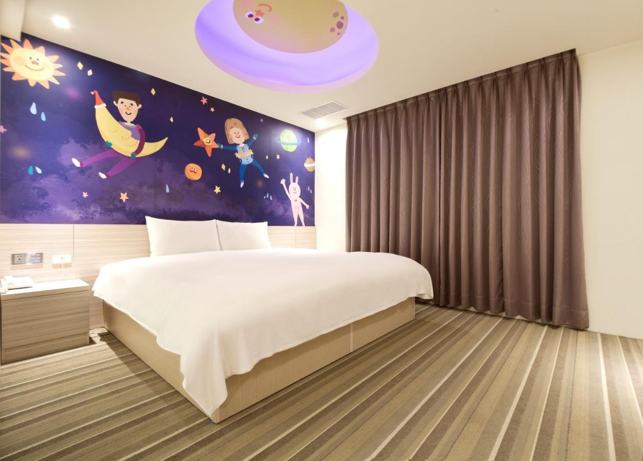 Whoops Hotel Taichung Eksteriør bilde